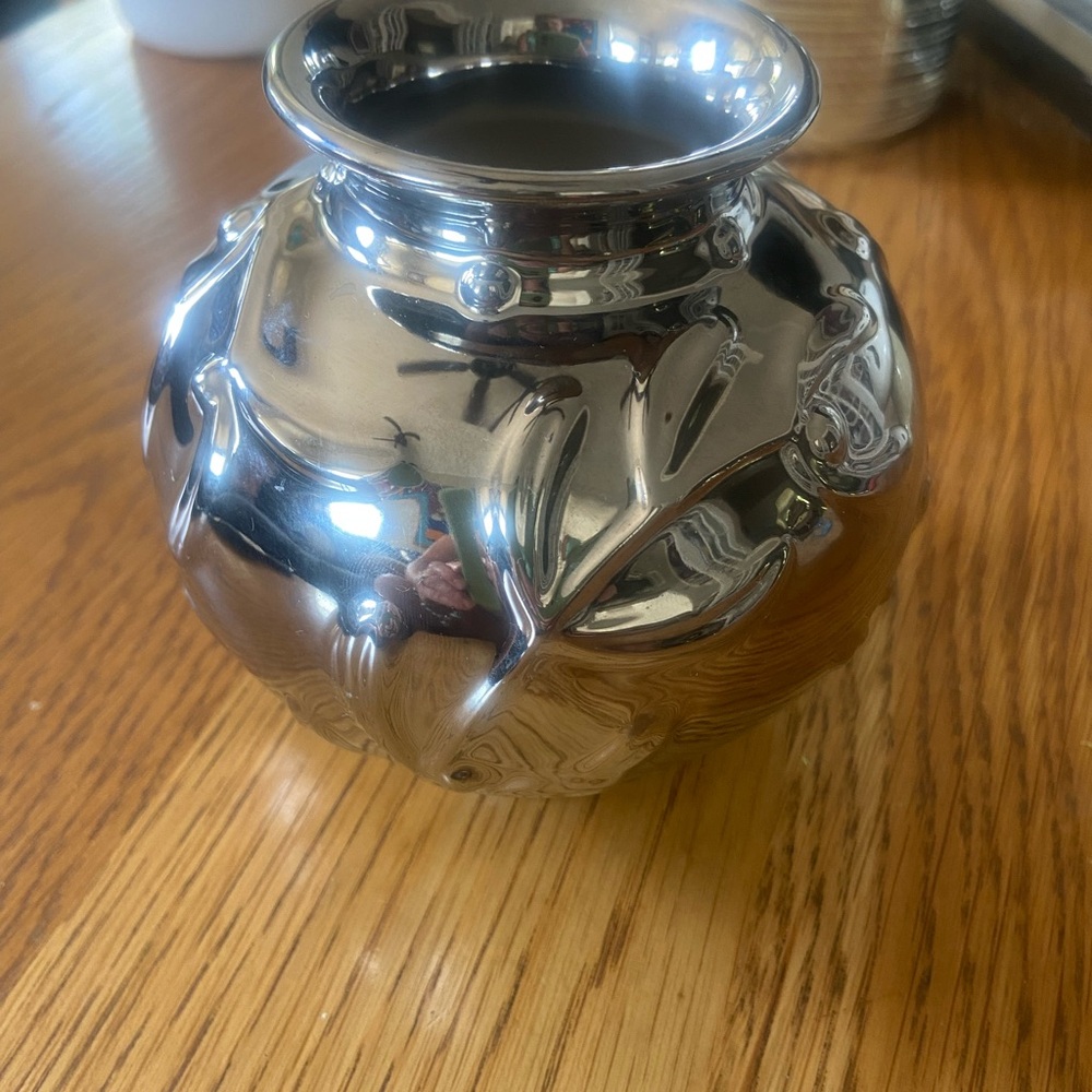Victoria Hagan Silver Porcelain Decorative Vase